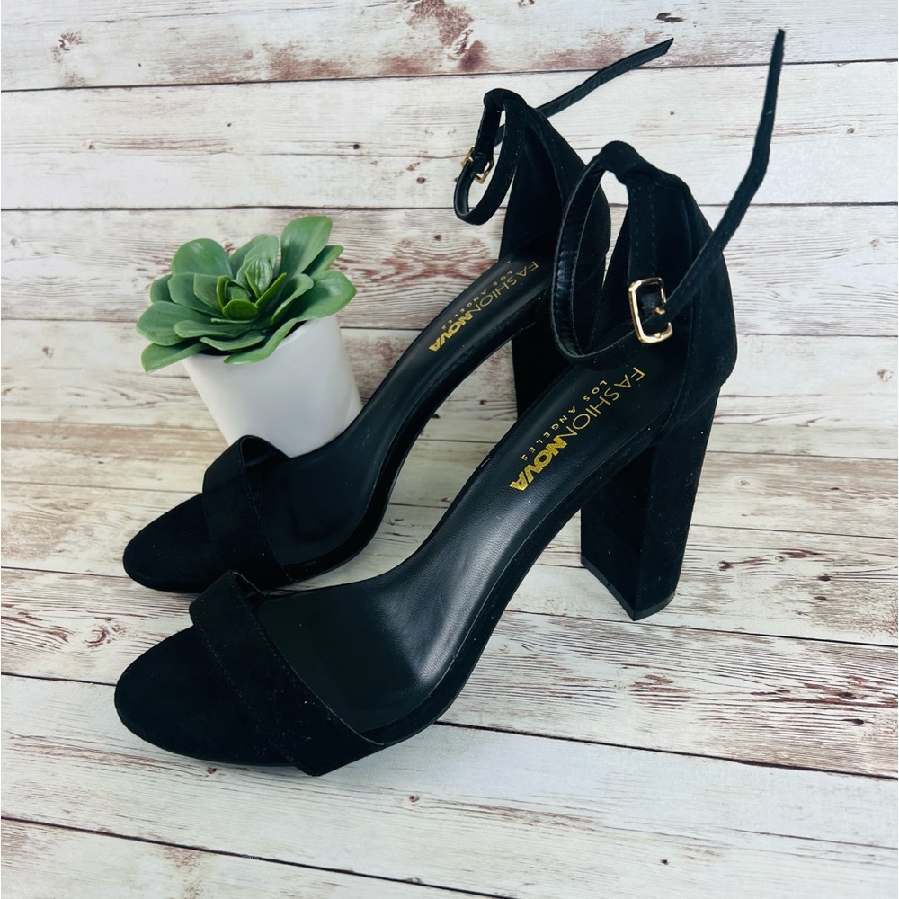 Fashion, nova Black Block Heeled Sandals, Ankle Straps High Heel sandals S 8.5